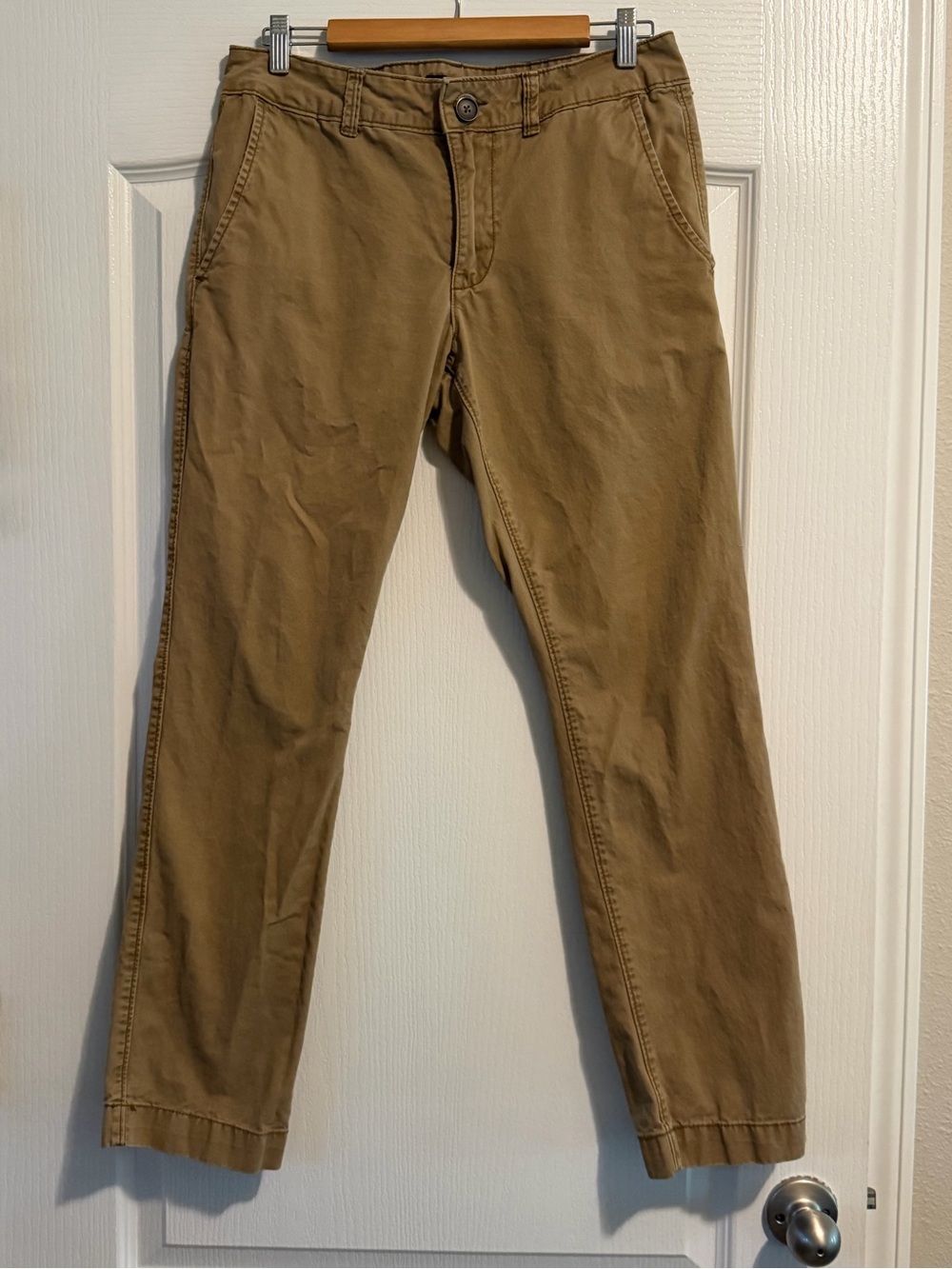 Aeropostale Slim Straight Men’s Pants in Tan - 31x32